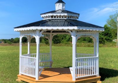 Square Gazebos from Dixie Outdoor Solutions. Serving the Baxley Georgia Area.