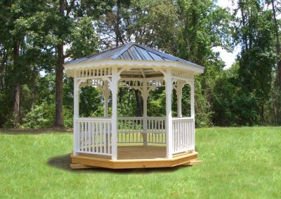 Square Gazebos from Dixie Outdoor Solutions. Serving the Baxley Georgia Area.
