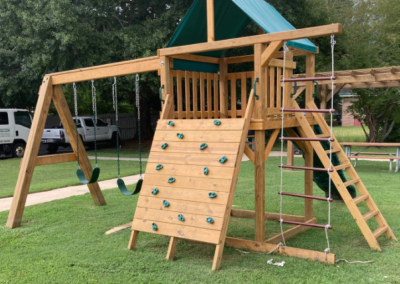 SSY3 Playset from Dixie Outdoor Solutions. Serving the Baxley Georgia Area.