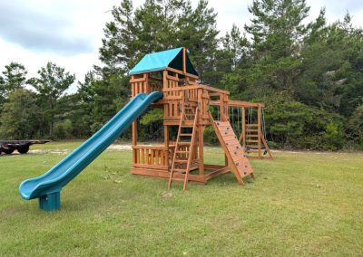 SSY5 Playset from Dixie Outdoor Solutions. Serving the Baxley Georgia Area.